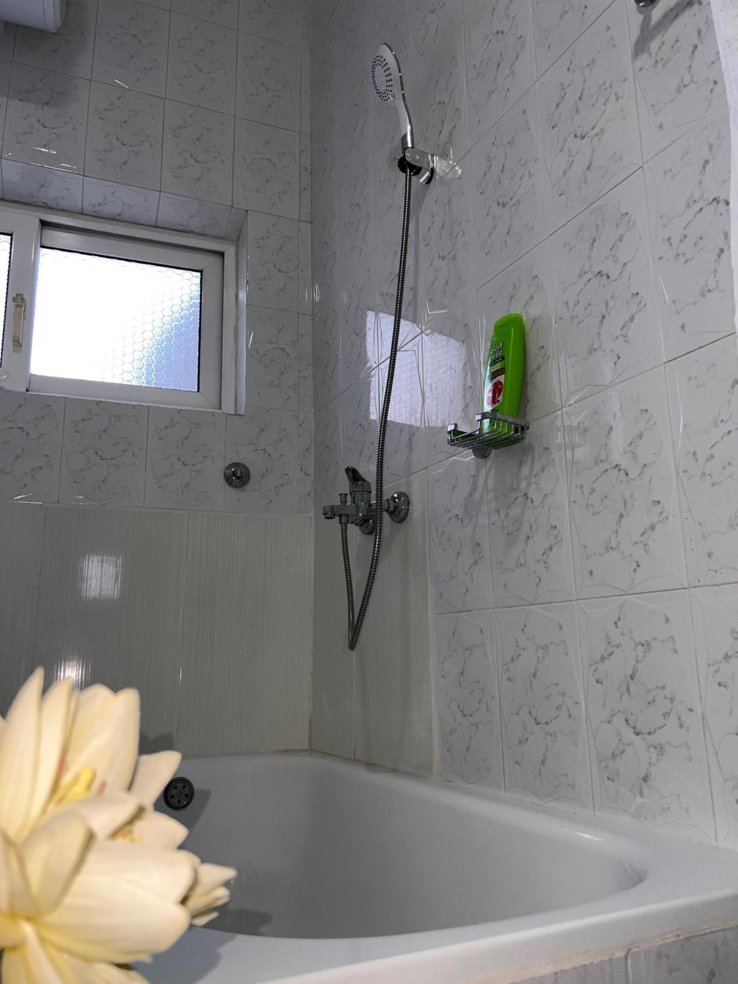 Berat Private Room In Haxhialiu Villa エクステリア 写真