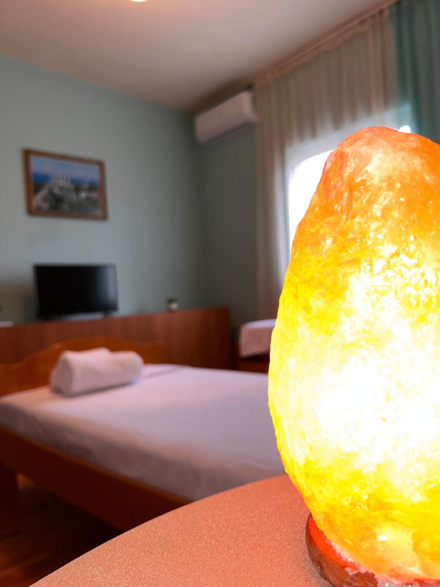 Berat Private Room In Haxhialiu Villa エクステリア 写真